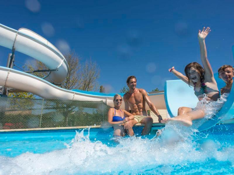 Camping Officiel Siblu Les Rives De Condrieu Exterior foto